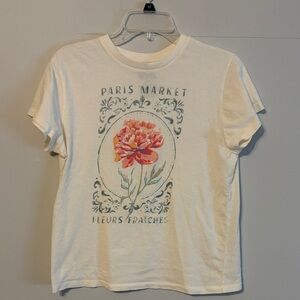 Doe:  Aerie store: Floral Graphic Tee: cream with Pink Bloom. Small. 💯 cotton.